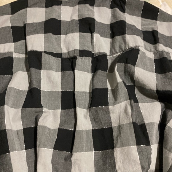 Ladies Blouse With Belt - Picture 9 of 12